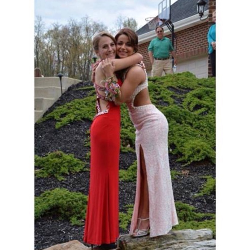 Prom Dress - Picture 4 of 5